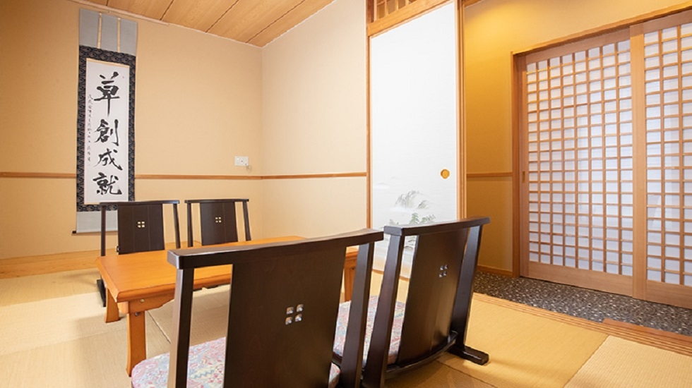 高柳西口ホール