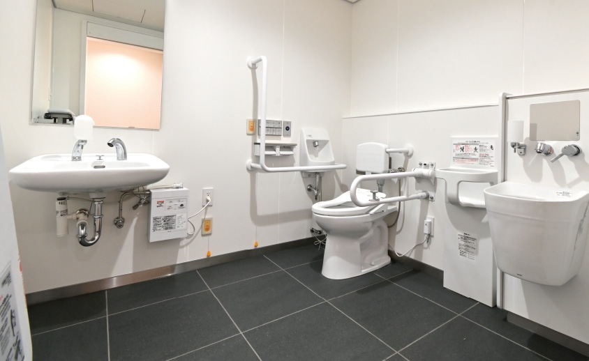 奈良市斎苑　旅立ちの杜