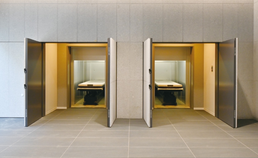 奈良市斎苑　旅立ちの杜