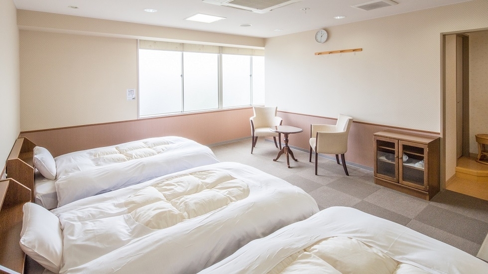 垂水平安祭典会舘