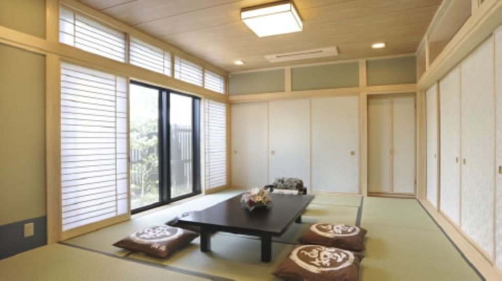 日典ラサ 華弥堂 みむろ(日典ラサ想殯館伊勢崎併設)