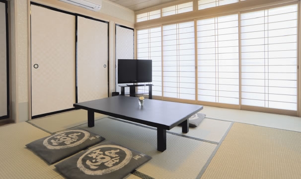 日典ラサ 華弥堂 前橋(日典ラサ前橋併設)