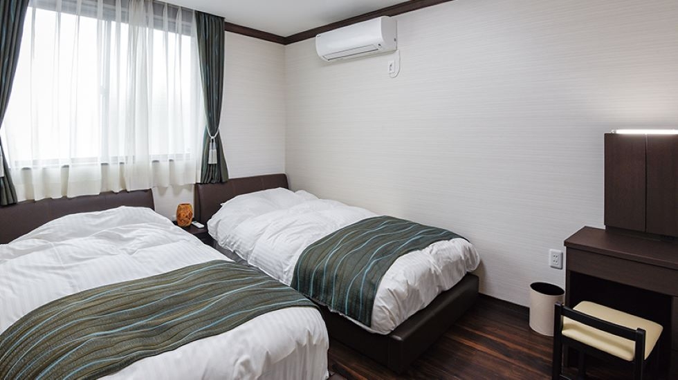 日典ラサ 華弥堂 しきしま（日典ラサ敷島併設）