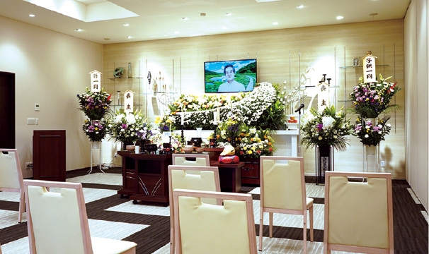 日典ラサ 小ホールゆずりは 大泉(日典ラサ大泉併設)