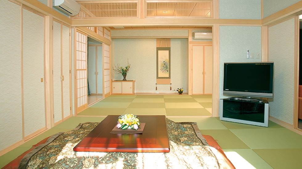 日典ラサ 華弥堂 さわの(日典ラサ太田併設)