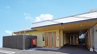 日典ラサ 華弥堂 こいずみ(日典ラサ大泉併設)