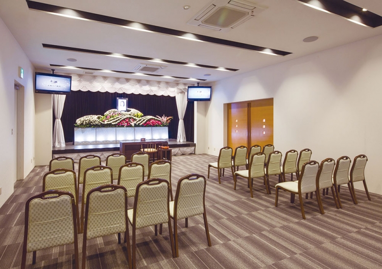 自由な家族葬 千の風 池田ホール