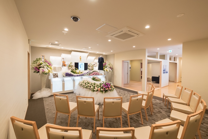 自由な家族葬 千の風 東大阪布施ホール