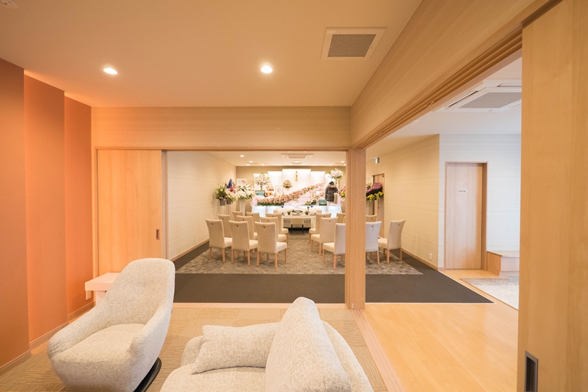 自由な家族葬 千の風 寝屋川西ホール