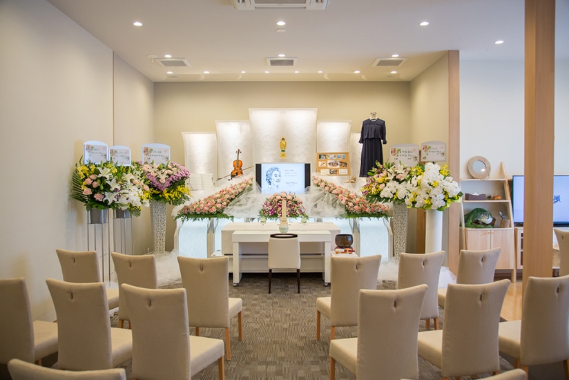 自由な家族葬 千の風 八尾太子堂ホール