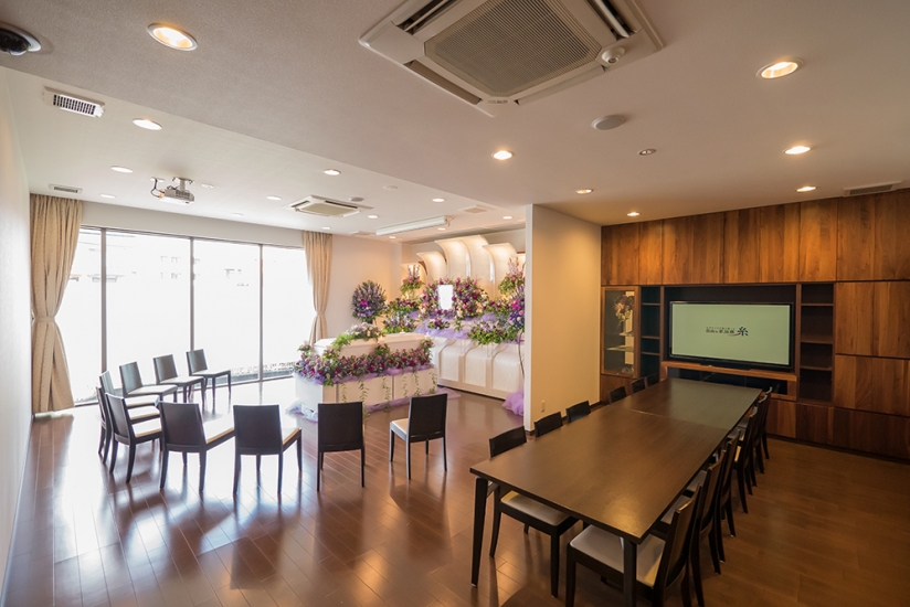 自由な家族葬 千の風 伊丹大鹿ホール