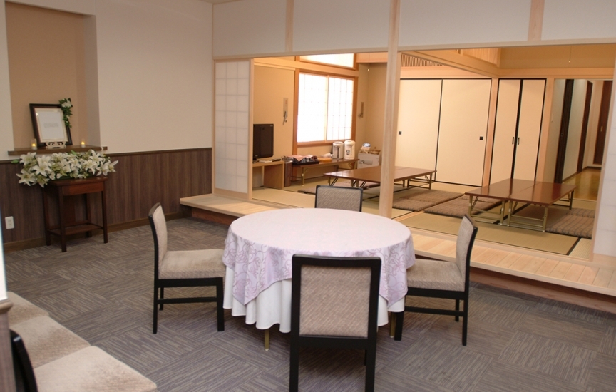 文十鳳凰殿 西尾中央斎場