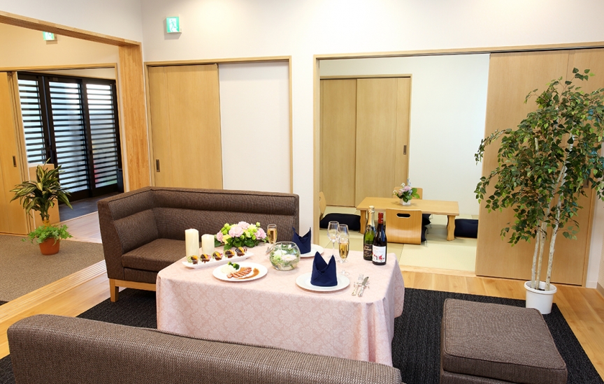 家族葬の結家 豊川千歳通