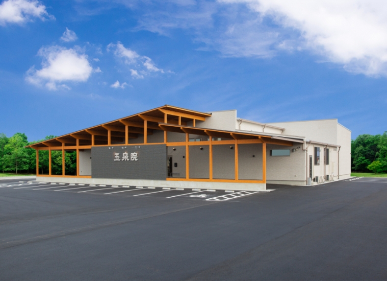 玉泉院 鏡会館