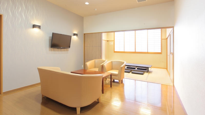 ティア桑名星川