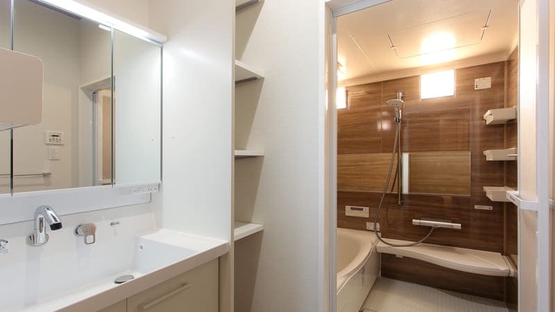 ティア桑名江場