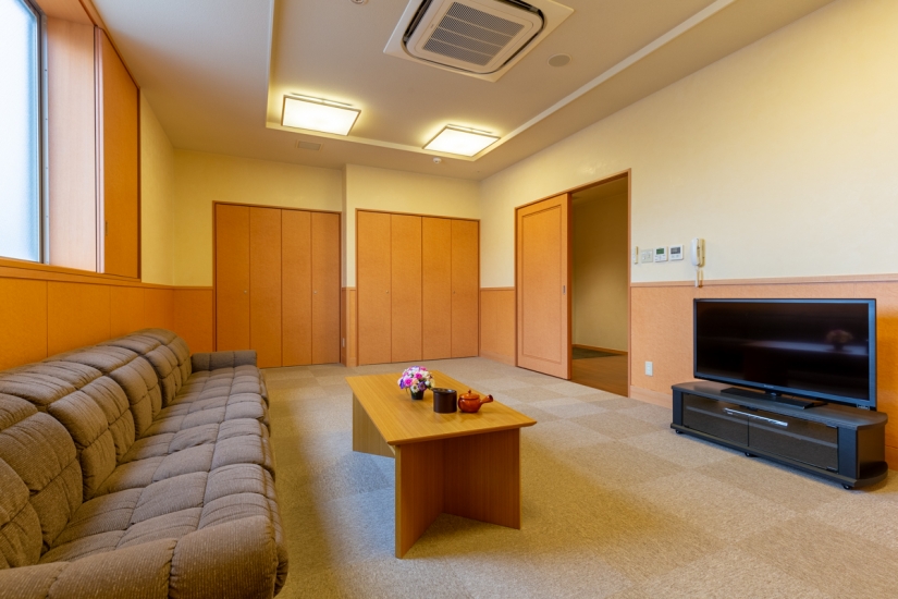 ライフケアメモリイプレイス稲毛