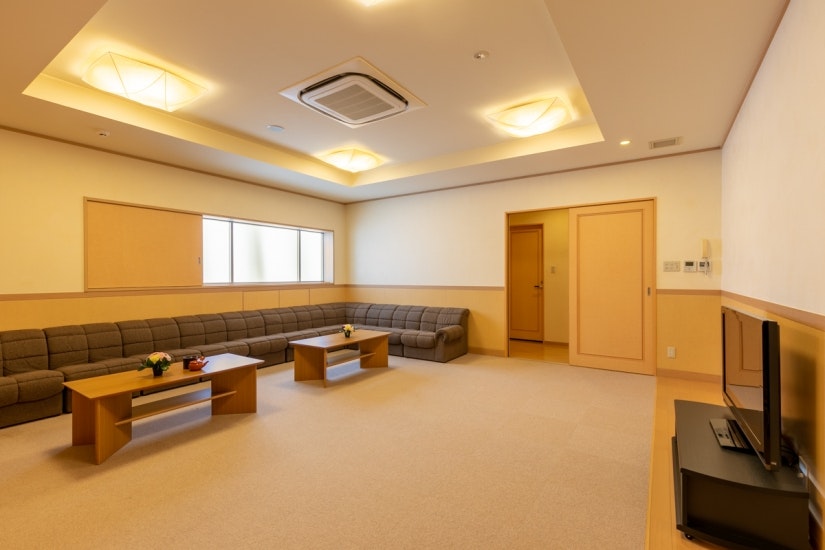 ライフケアメモリイプレイス村上