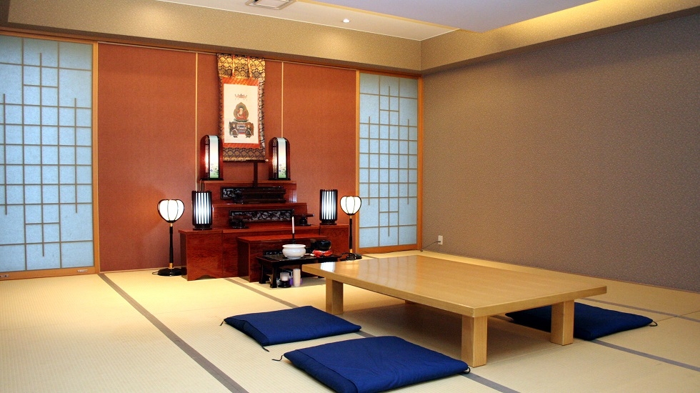 アク・サン鶴岡