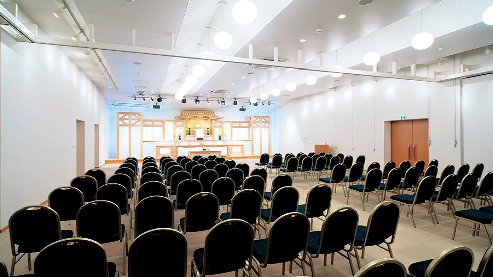 アク・サン余目