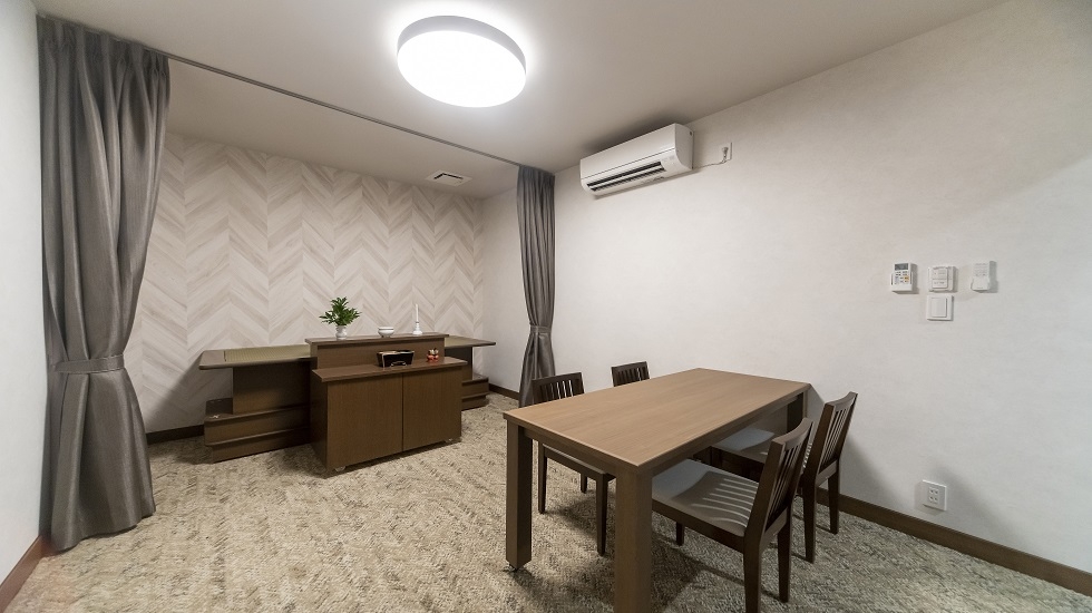 イズモホール豊川インター