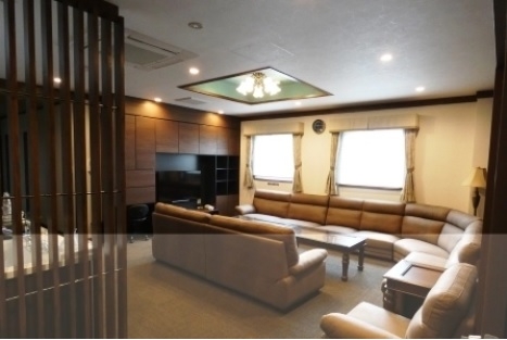 安茂里法事センター