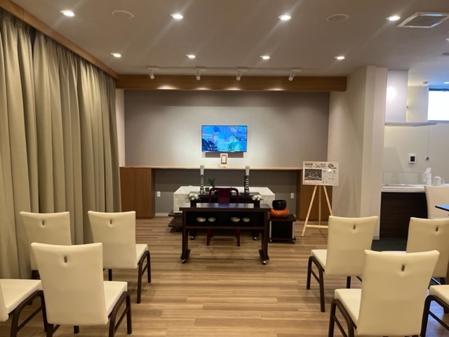 ファミーユ　枚方長尾