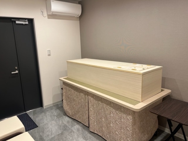 ファミーユ 枚方長尾