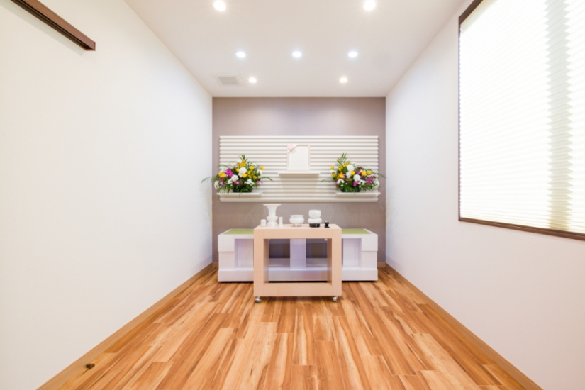 家族葬のタクセル 高柳