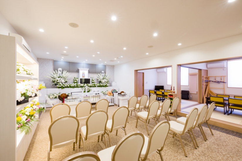 家族葬のタクセル 高柳