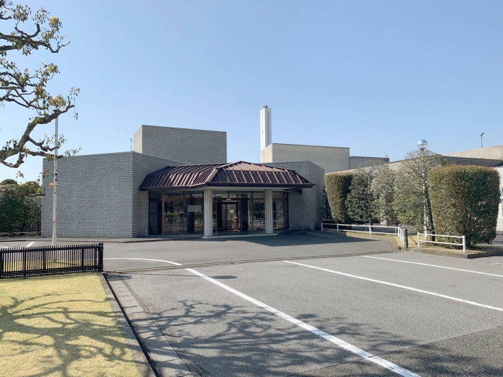 大泉町外二町斎場