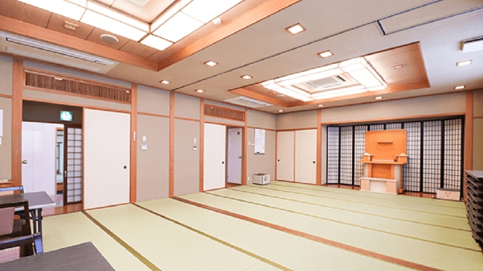 メモリアルプラザ公益会舘