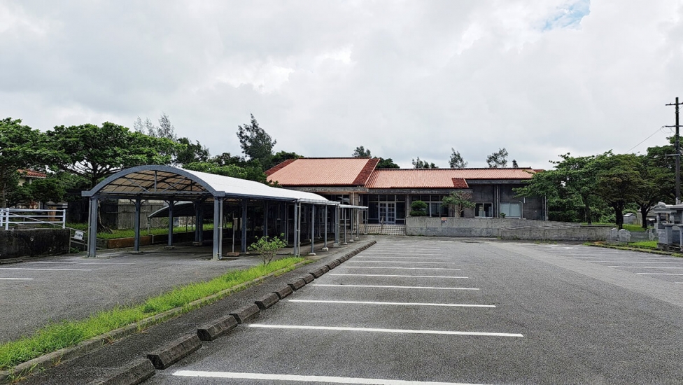 嘉手納町葬斎場