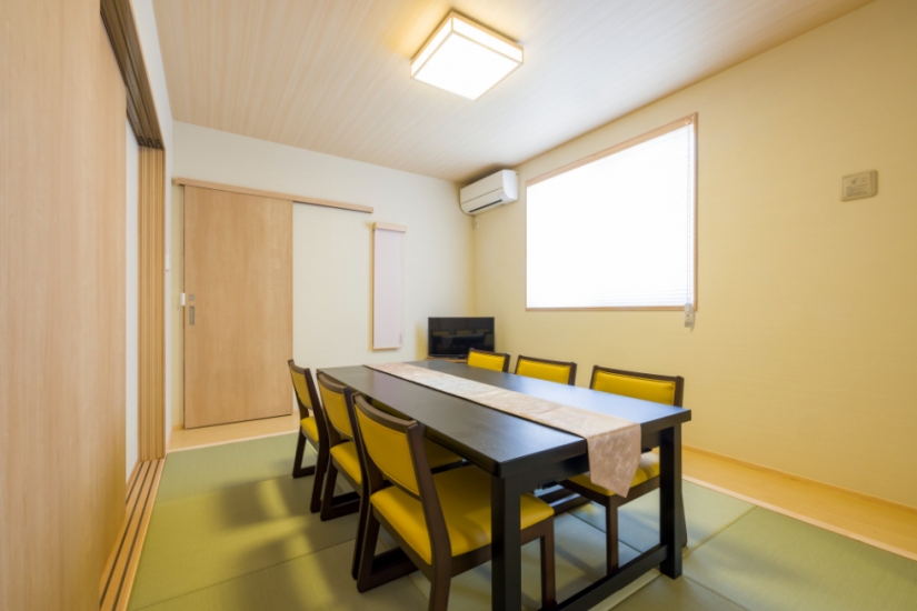 家族葬のタクセル　沓谷