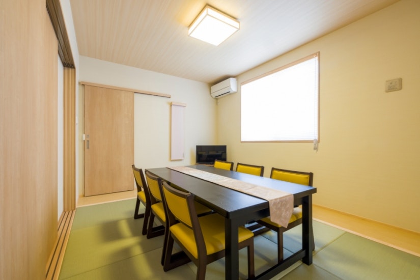 家族葬のタクセル 沓谷