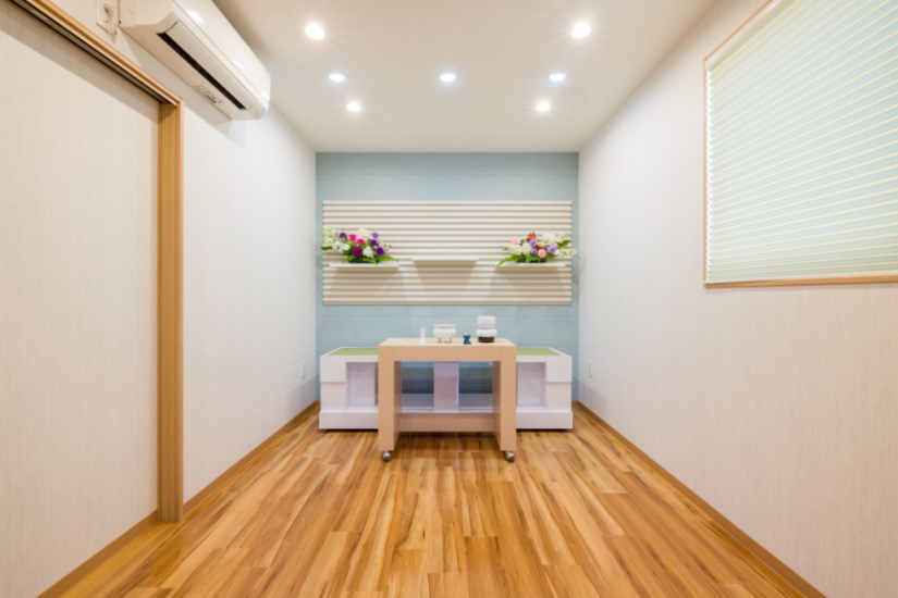 家族葬のタクセル 沓谷