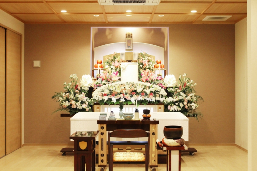 直方葬祭 家族葬ホール 偲び処のおがた