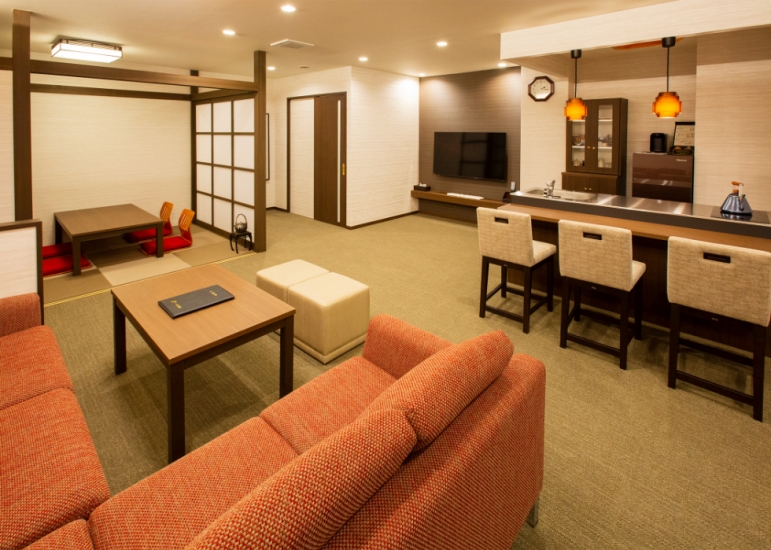 玉泉院谷山会館