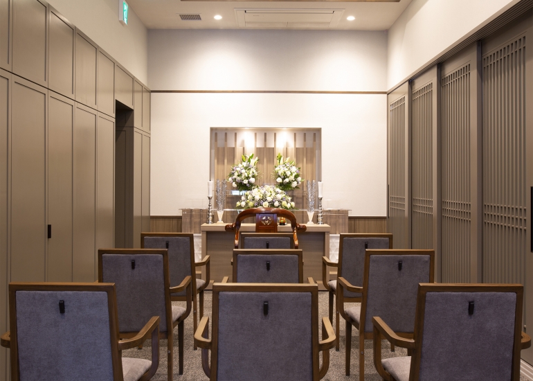 玉泉院 高城会館