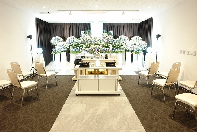 コミュニティホール一里塚