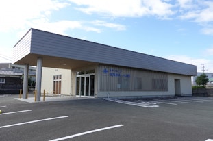 かずやコスメディア 家族葬ホール川登