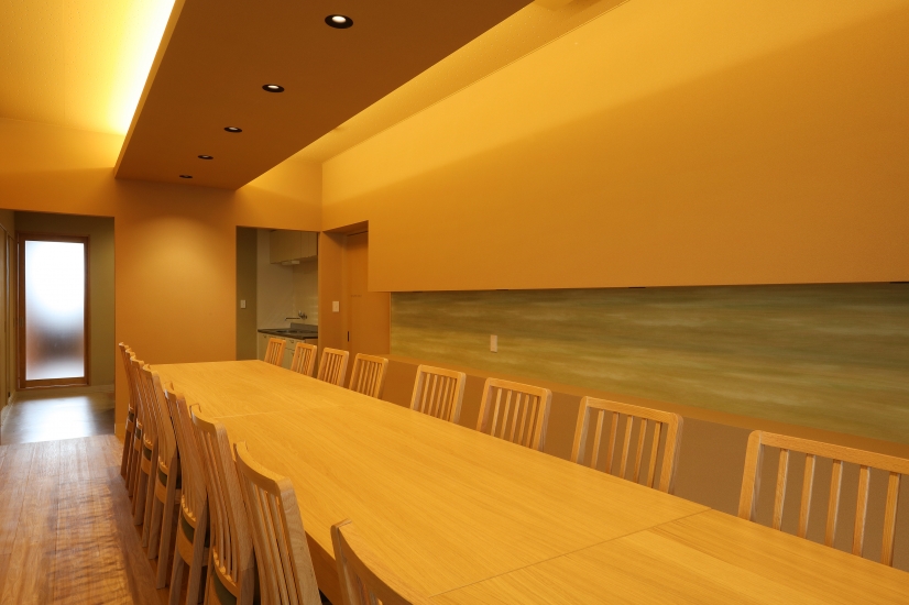 かずやコスメディア 家族葬ホール川登