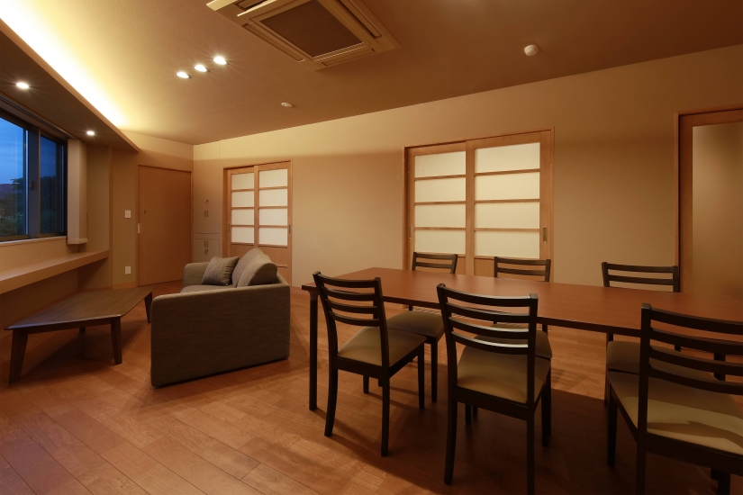 かずやコスメディア 家族葬ホール大牟田中央