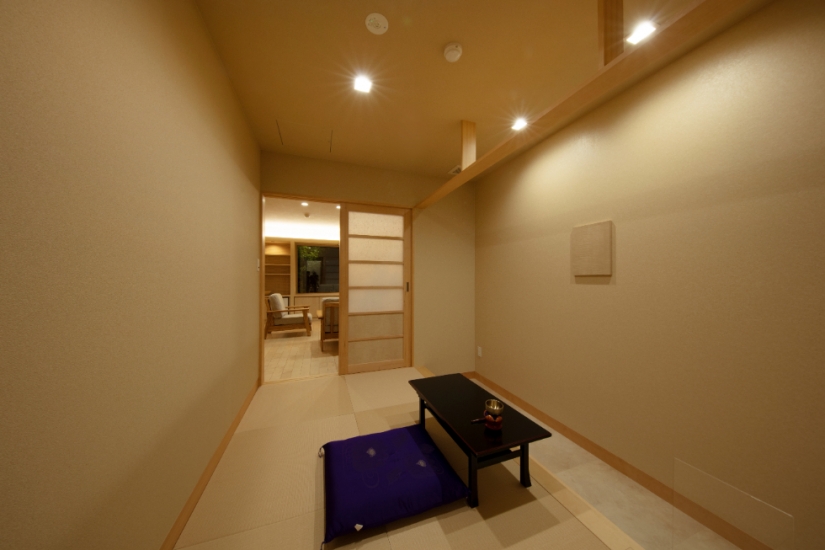 かずやコスメディア 家族葬ホール銀水