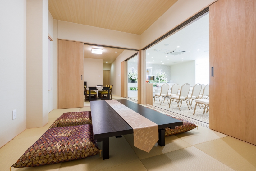 家族葬のタクセル 下島