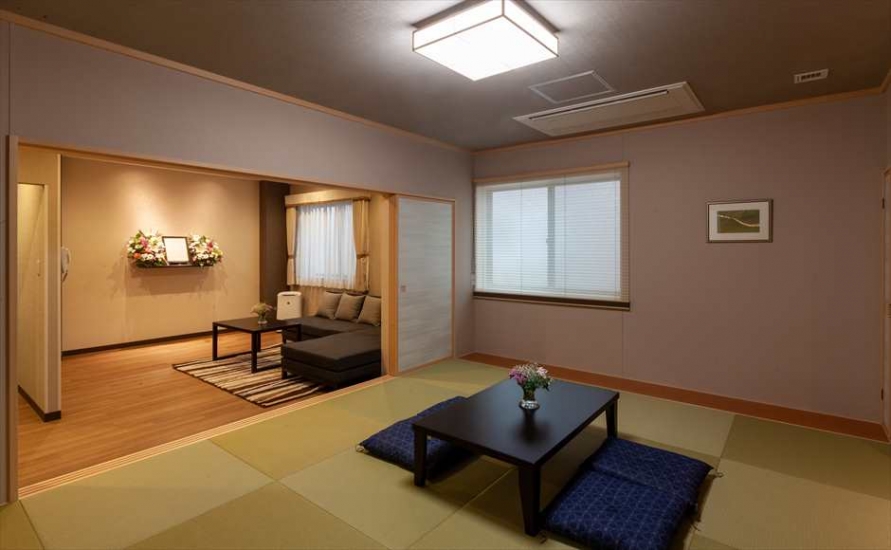 ファミリー斎場日高