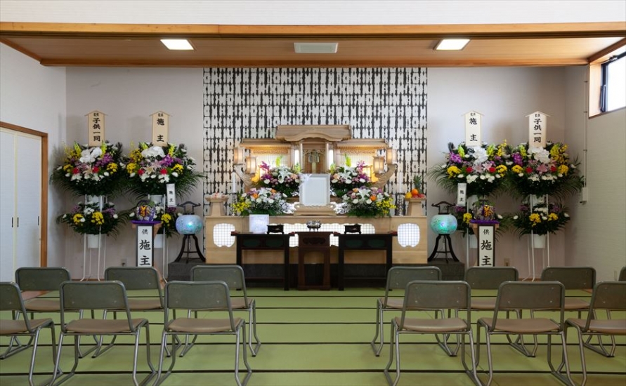 孝輝殿水沢台町会館