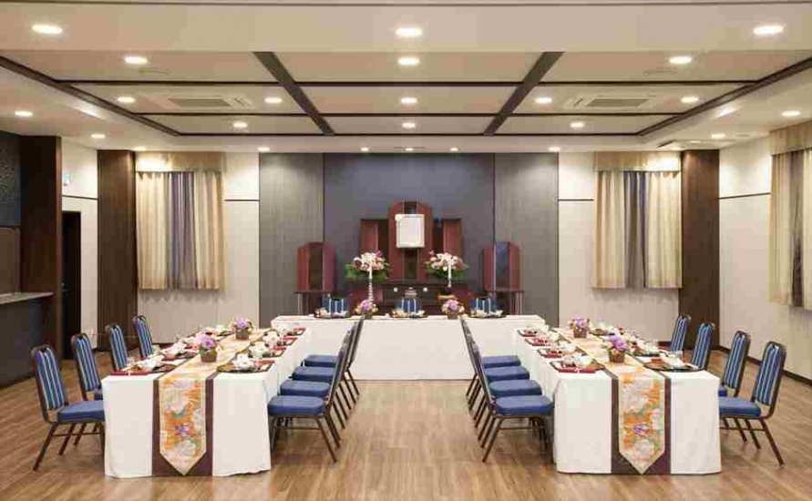 孝輝殿水沢東大通り会館