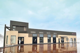 孝輝殿江刺桜木会館