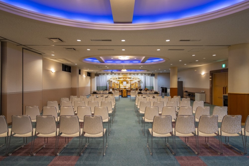 こすもすロイヤルホール